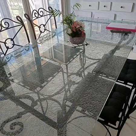 Apartment 2 Pieces Proche Aeroport *