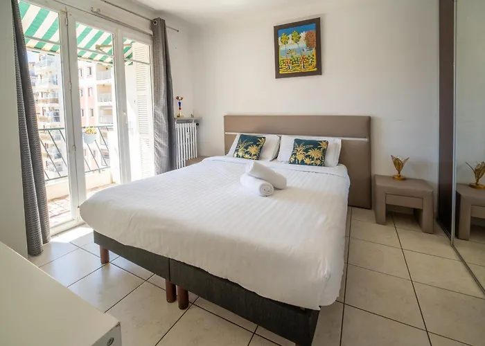Apartment 2 Pieces Proche Aeroport